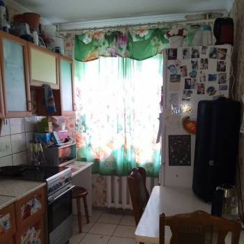 Продается Многокомнатная квартира, 70 м²