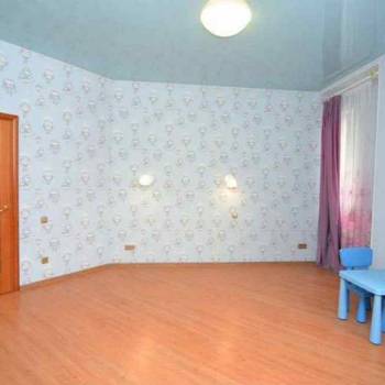 Сдается Многокомнатная квартира, 137 м²