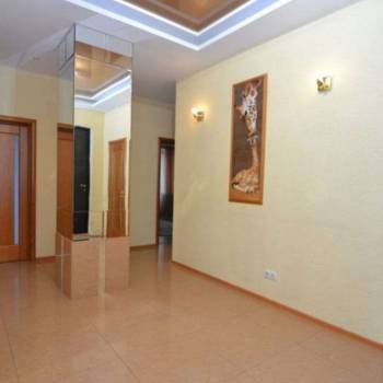 Сдается Многокомнатная квартира, 137 м²