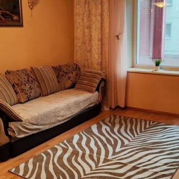 Сдается 1-комнатная квартира, 42 м²