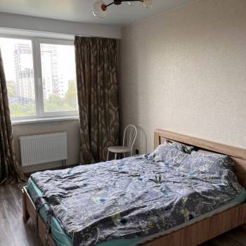Сдается 2-х комнатная квартира, 63,6 м²