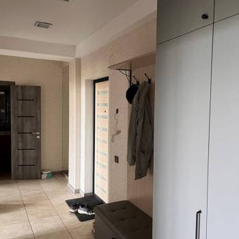 Сдается 2-х комнатная квартира, 63,6 м²