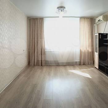 Продается 1-комнатная квартира, 28,5 м²