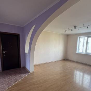Продается Многокомнатная квартира, 95 м²