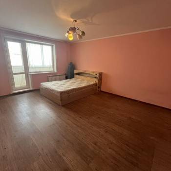 Продается Многокомнатная квартира, 95 м²