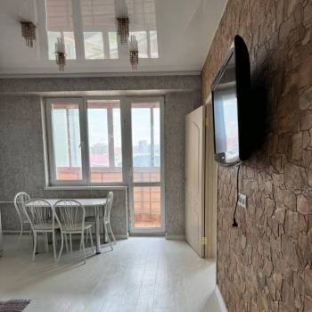 Сдается 2-х комнатная квартира, 53 м²