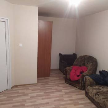 Продается 1-комнатная квартира, 36 м²