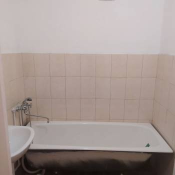 Продается 1-комнатная квартира, 36 м²