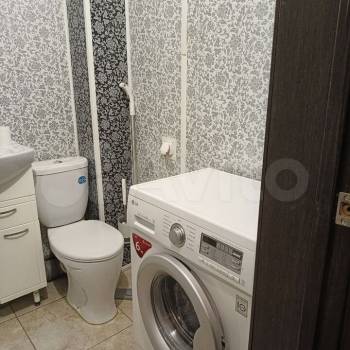 Продается 1-комнатная квартира, 32 м²