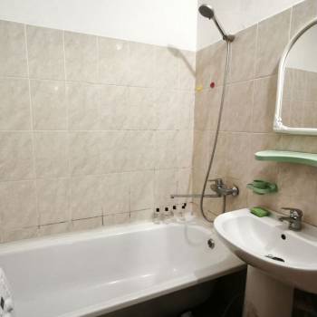 Продается 2-х комнатная квартира, 56 м²