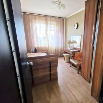 Сдается Многокомнатная квартира, 56,8 м²