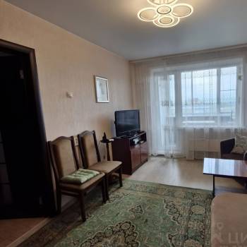 Сдается Многокомнатная квартира, 56,8 м²