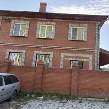Сдается Дом, 200 м²