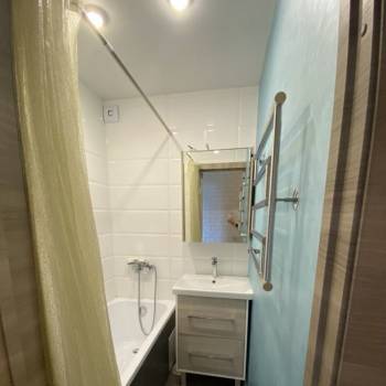 Сдается 2-х комнатная квартира, 42 м²