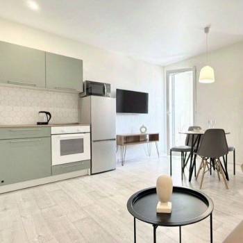 Продается 1-комнатная квартира, 28,8 м²
