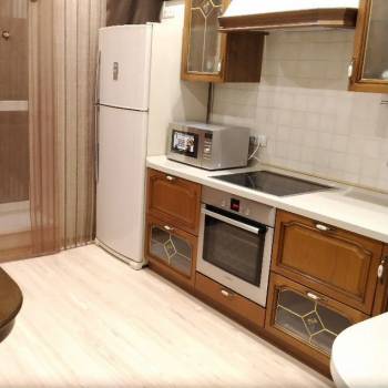 Сдается 2-х комнатная квартира, 70 м²