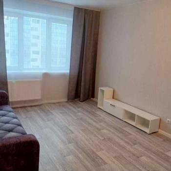 Сдается 1-комнатная квартира, 34 м²