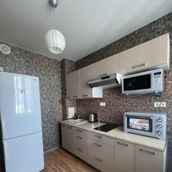 Сдается 1-комнатная квартира, 35 м²