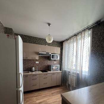 Сдается 1-комнатная квартира, 35 м²
