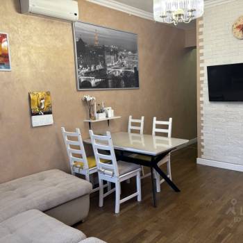Продается 3-х комнатная квартира, 100 м²