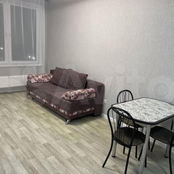 Сдается 1-комнатная квартира, 27 м²