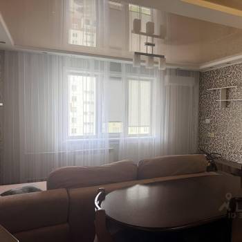 Сдается Многокомнатная квартира, 98,8 м²