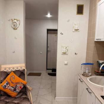Продается 1-комнатная квартира, 40 м²