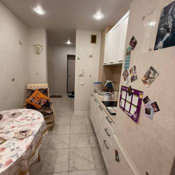 Продается 1-комнатная квартира, 40 м²