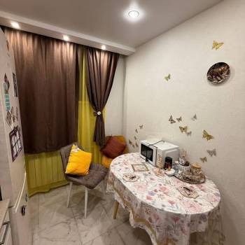 Продается 1-комнатная квартира, 40 м²