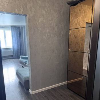 Сдается 1-комнатная квартира, 42 м²