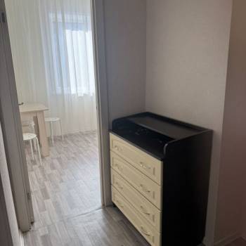 Сдается 1-комнатная квартира, 38,6 м²