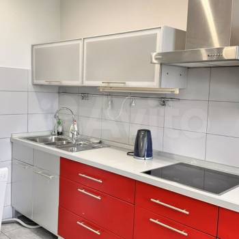 Сдается Многокомнатная квартира, 100 м²