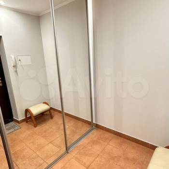 Сдается Многокомнатная квартира, 100 м²