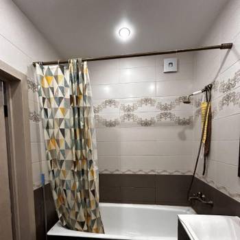 Сдается 1-комнатная квартира, 43 м²