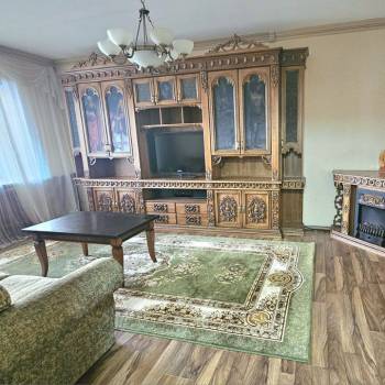 Сдается 2-х комнатная квартира, 75,5 м²