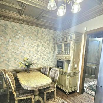 Сдается 2-х комнатная квартира, 75,5 м²