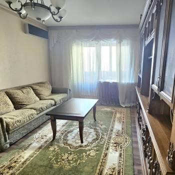 Сдается 2-х комнатная квартира, 75,5 м²
