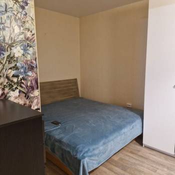 Сдается 1-комнатная квартира, 42 м²