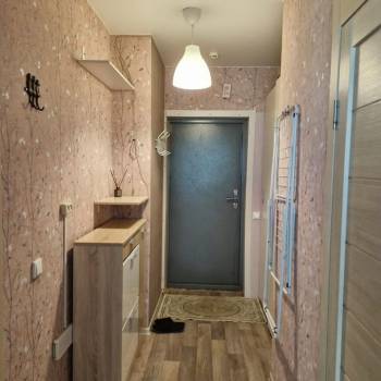 Сдается 1-комнатная квартира, 42 м²