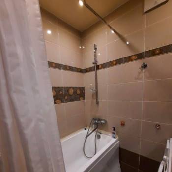 Продается 3-х комнатная квартира, 63,4 м²