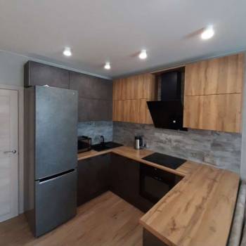 Сдается 2-х комнатная квартира, 70 м²
