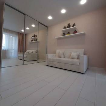 Сдается 2-х комнатная квартира, 70 м²
