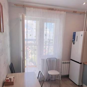 Сдается 1-комнатная квартира, 38 м²