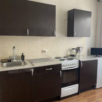 Сдается 1-комнатная квартира, 42 м²