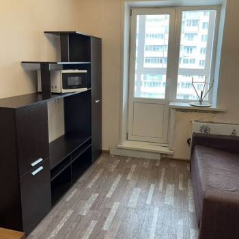 Сдается 1-комнатная квартира, 58 м²