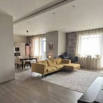 Сдается Многокомнатная квартира, 120 м²