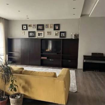Сдается Многокомнатная квартира, 120 м²