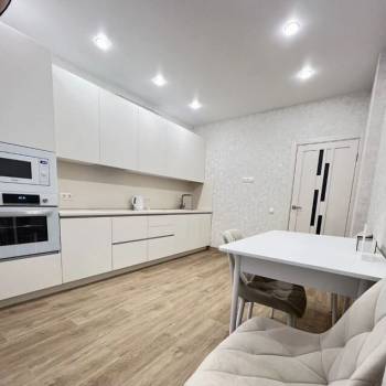 Сдается 1-комнатная квартира, 41 м²
