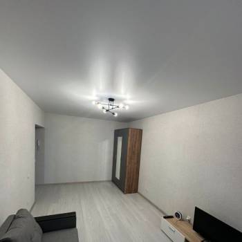 Сдается 1-комнатная квартира, 41 м²