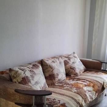 Сдается 1-комнатная квартира, 38 м²